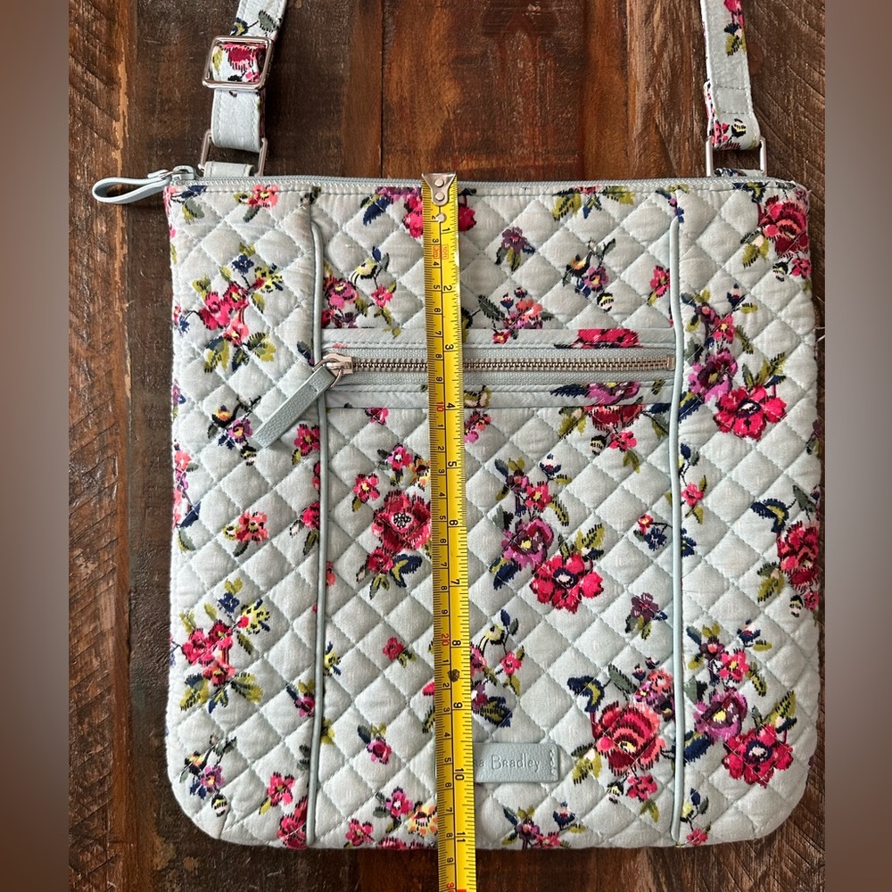 Vera Bradley Water Bouquet Triple Zip Hipster Crossbody Bag Adjustable Strap - Picture 3 of 10